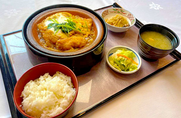 たれカツ重